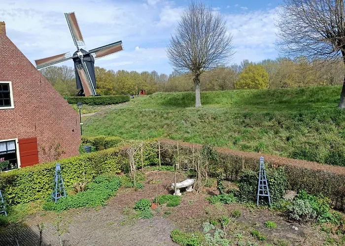 Bij de Friesche Poort Bed and Breakfast Bourtange