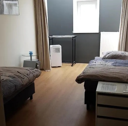 Holiday Cottages in Amsterdam