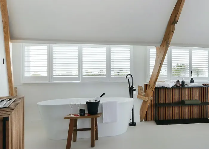 Hotels in Hendrik-Ido-Ambacht