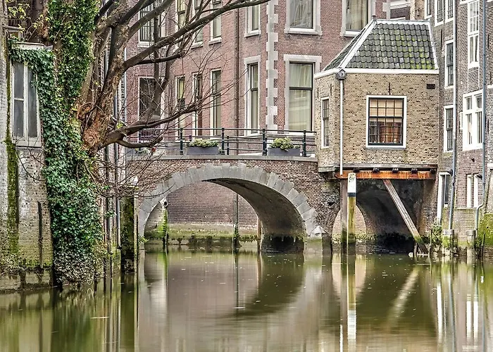 B&B Belle Chambre - Luxe In Art Deco Stijl Dordrecht