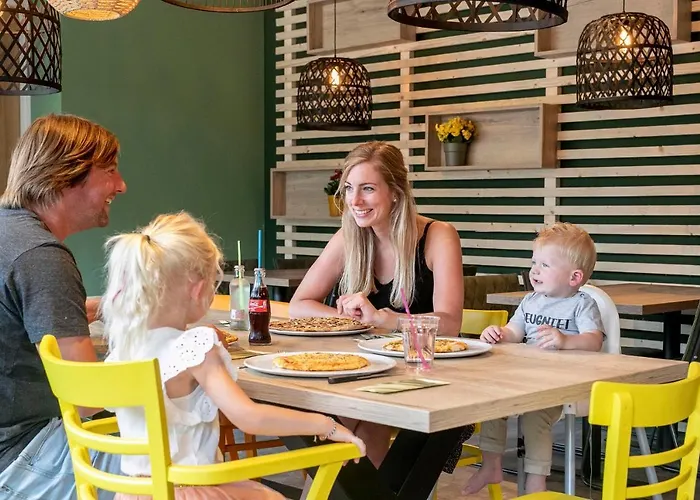 Vakantiepark Witterzomer Assen Mit Golfplatz