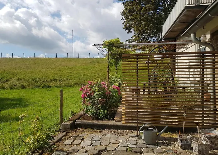 Theetuin Onder de Pannen Bed and Breakfast Lekkerkerk