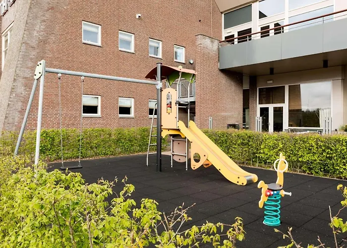 Nh Waalwijk Hotel