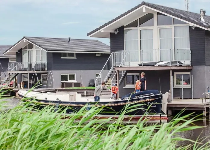 Landal Waterpark Sneekermeer Hotel Terherne