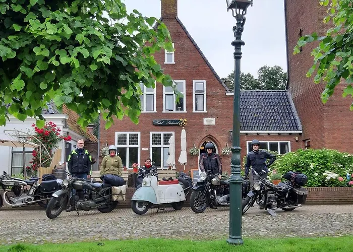 Sloten (Friesland) Hotels