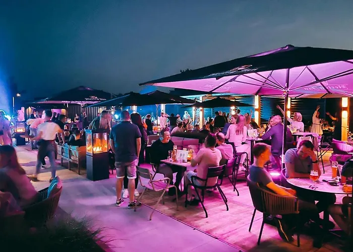 Bar-Bistro-Hotel DOK Steenbergen 