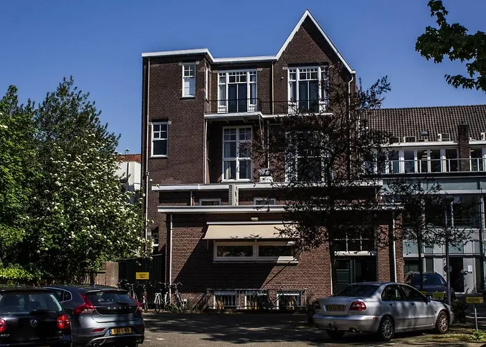 Roots Tiny House Appartement Tilburg