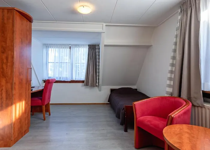 B&B Hotel Rebecca De Waal