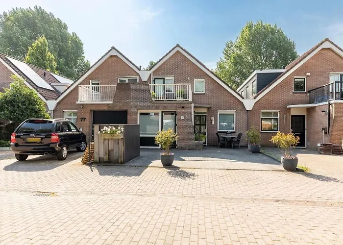 Ground Floor Studio & 2 Bikes Bed and Breakfast Amsterdam