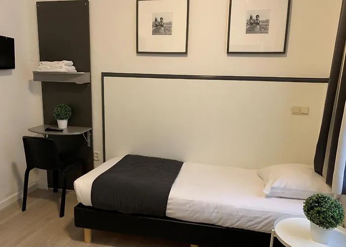 Maastricht hotels near Onze-Lieve-Vrouweplein