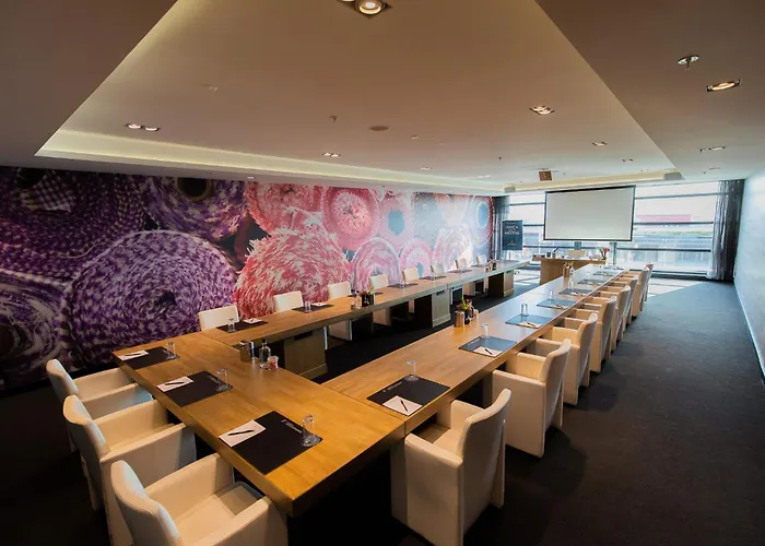 Hôtels Avec Piscine à Eindhoven