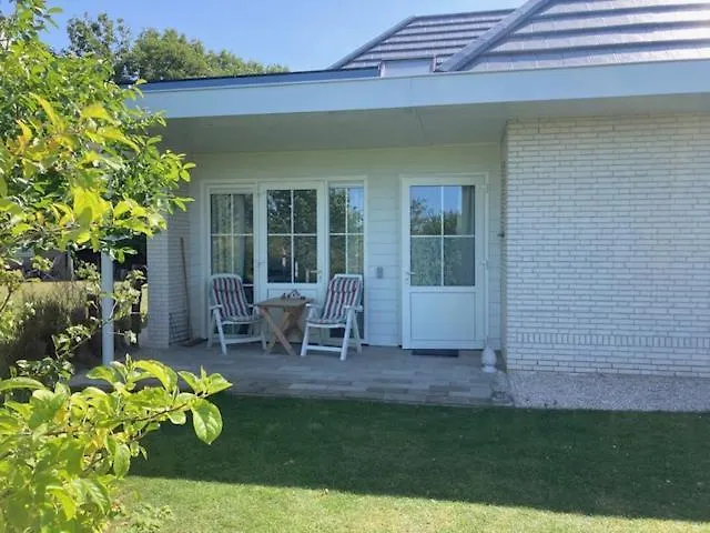 Luxe Prive-Kamer - Studio In Villa Aan Zee, Dishoek, Vernieuwd
