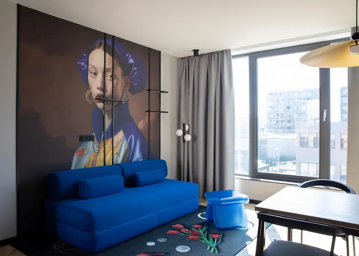 Bob W Amsterdam Noord Aparthotel