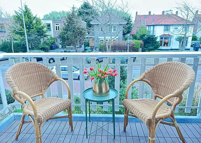 Lovely Spacious Apartment Zandvoort