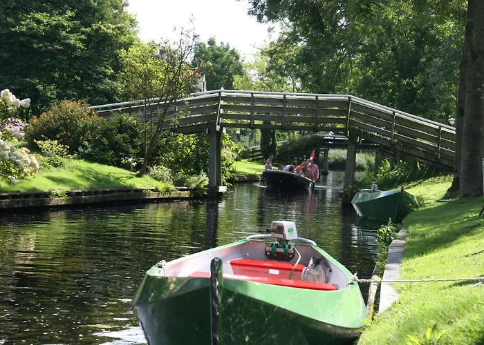 Hotels in Giethoorn