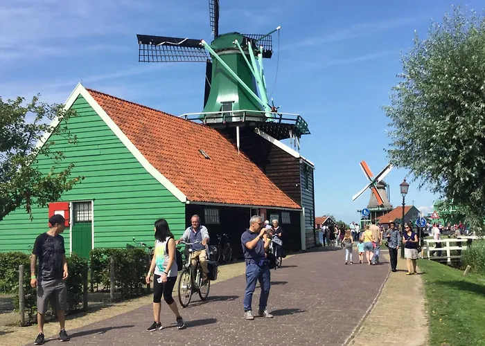 Stay Overnight At Windmill Village Zaanse Schans - Amsterdam Zaandam