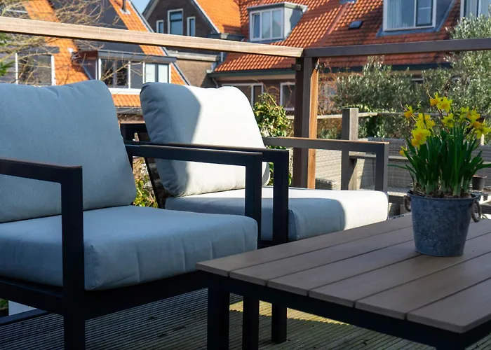 B&B Sunflower Leiden