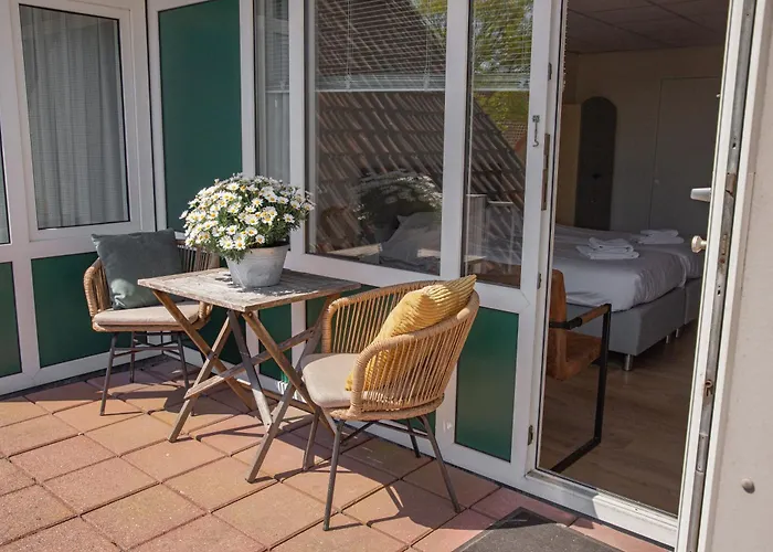 Hotel-Restaurant De Walvisvaarder Hollum 