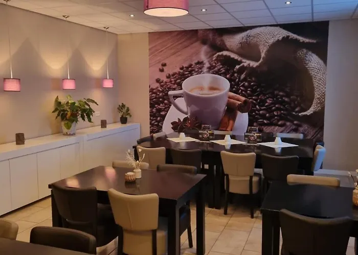 Hotels in Velden