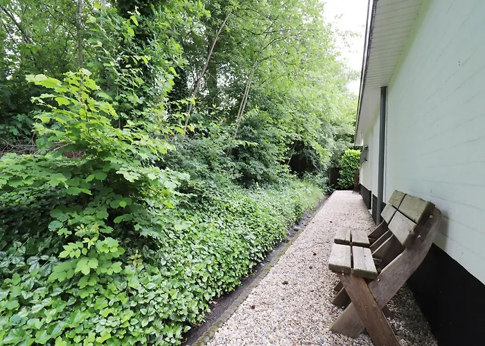 Hotels in Reutum