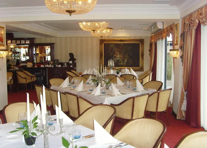 Fletcher Familiehotel De Hunzebergen Exloo