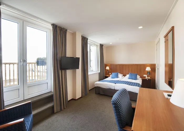 Hotel Victoria Bergen aan Zee Mit Golfplatz