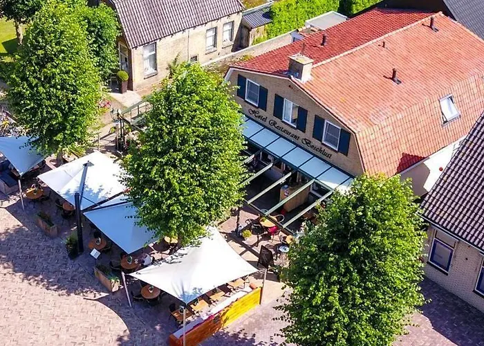 Oudemirdum Hotels