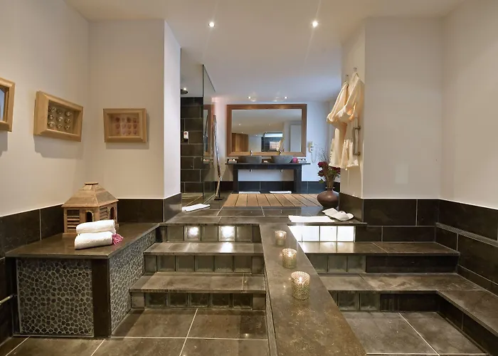 Tiel Hotels