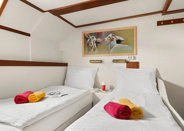 hotelboat Sarah Groningen