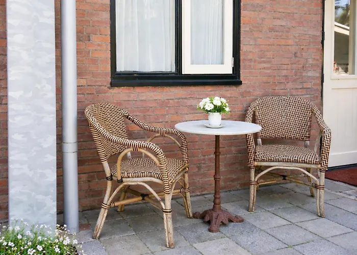 Bergen aan Zee Hotels