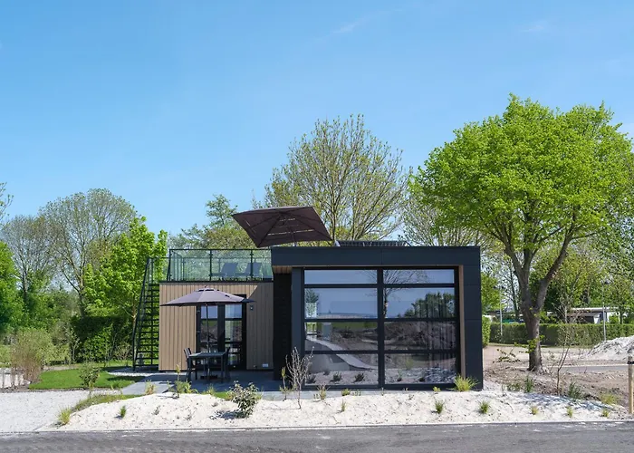 MarinaPark Beach Resort Soal | Villen am Strand Workum