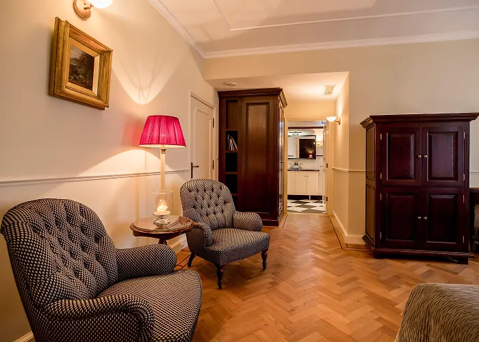 Wassenaar Hotels