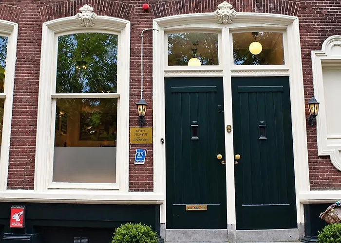 Hoteles Baratos en Ámsterdam 
