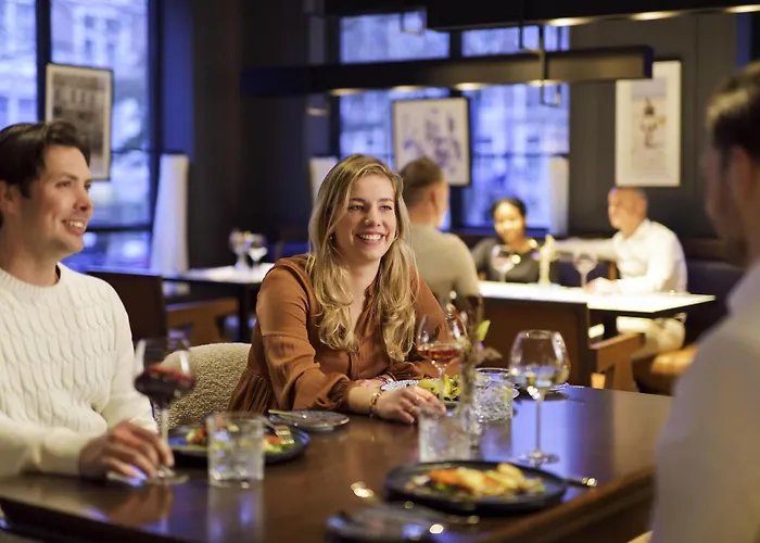 Moevenpick Hotel La Haya admite animales
