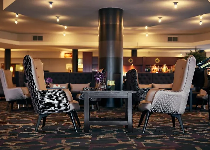 Hampshire Hotel - Newport Huizen