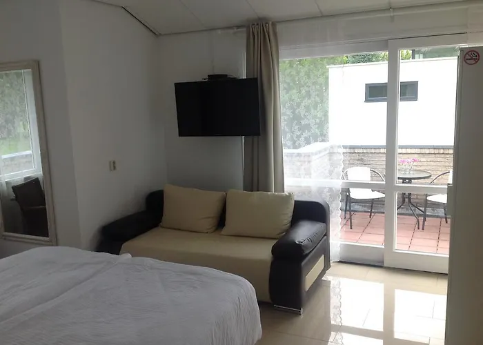 B&B Het Witte Huis Almere