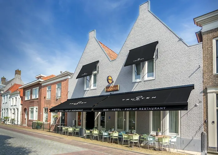 Hotel Trusten Willemstad 