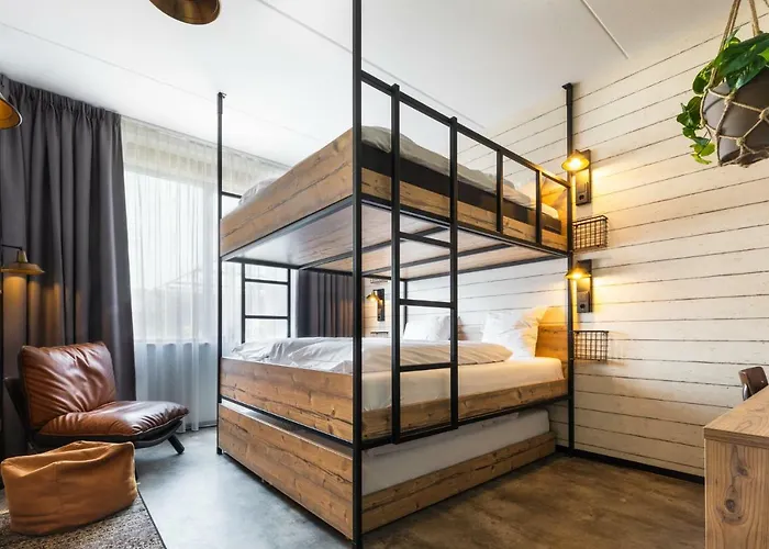 Kaatsheuvel Hotels