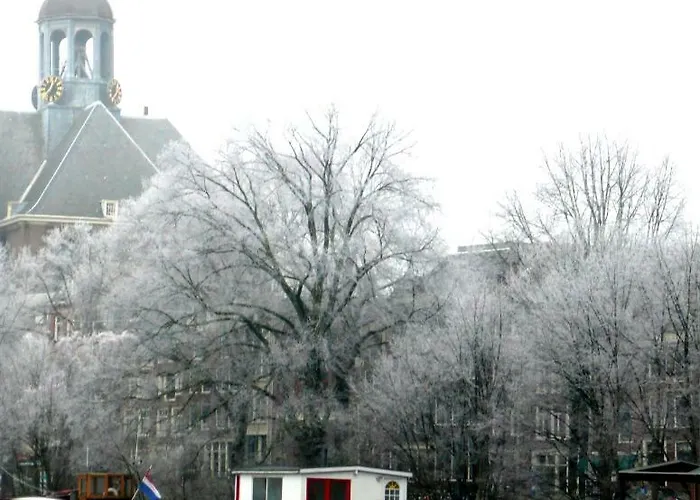 Houseboat Concordia B&B Amsterdam