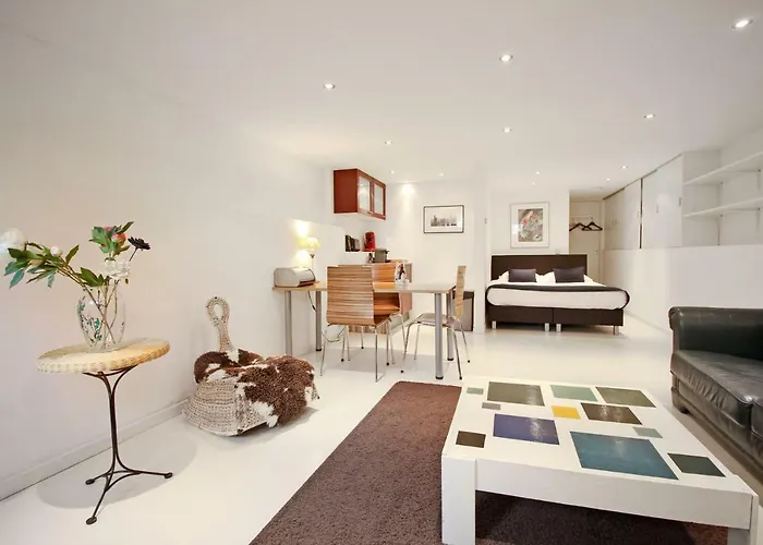Romantic Jordaan Canalsuite Near Anne Frank House Amsterdam