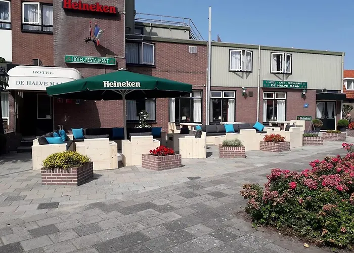 De Halve Maan Hotel Bovenkarspel
